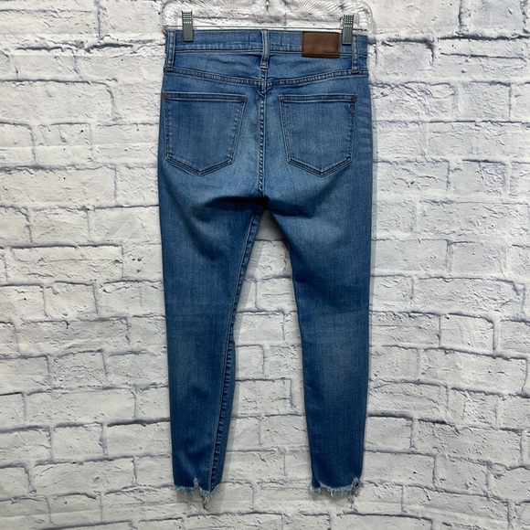 Madewell 9” High Rise Skinny Jeans - Picture 5 of 6